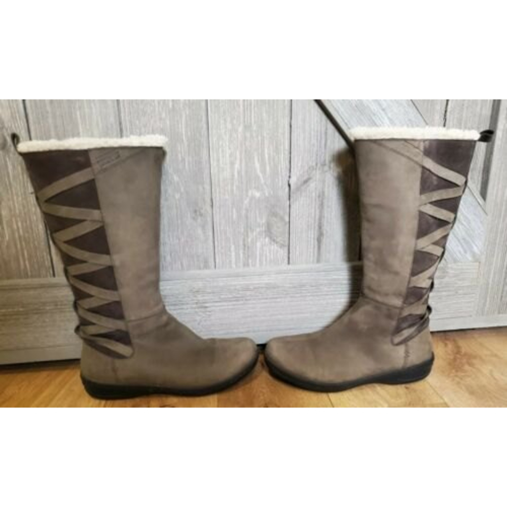 Amazing Teva Figueroa Women's Waterproof Winter Boots SIZE 7.5